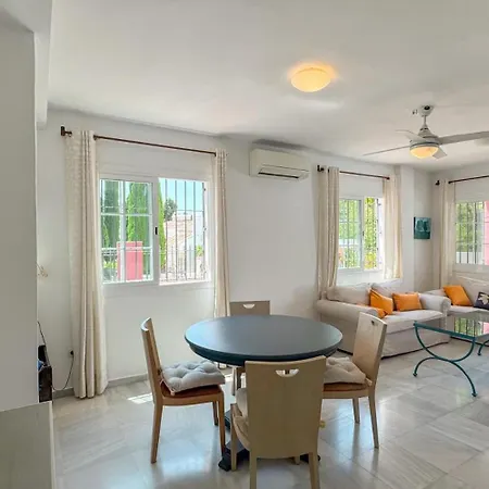 Casa Buganvillas